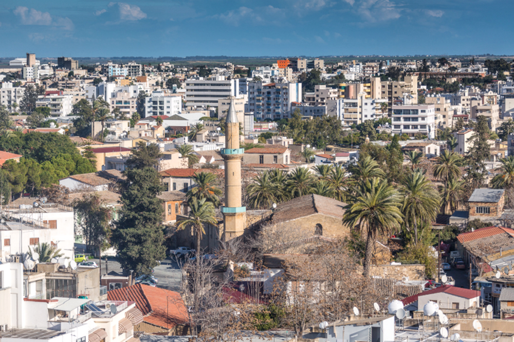 Capital of cyprus. Город Никосия Кипр. Южная Никосия. Северная Никосия. Никосия центр.